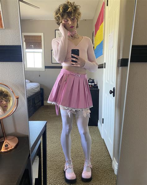 Sexy Femboy Bwc Porn Videos .